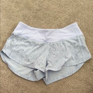 Women's Lululemon Light Gray/Blue Speedup Shorts